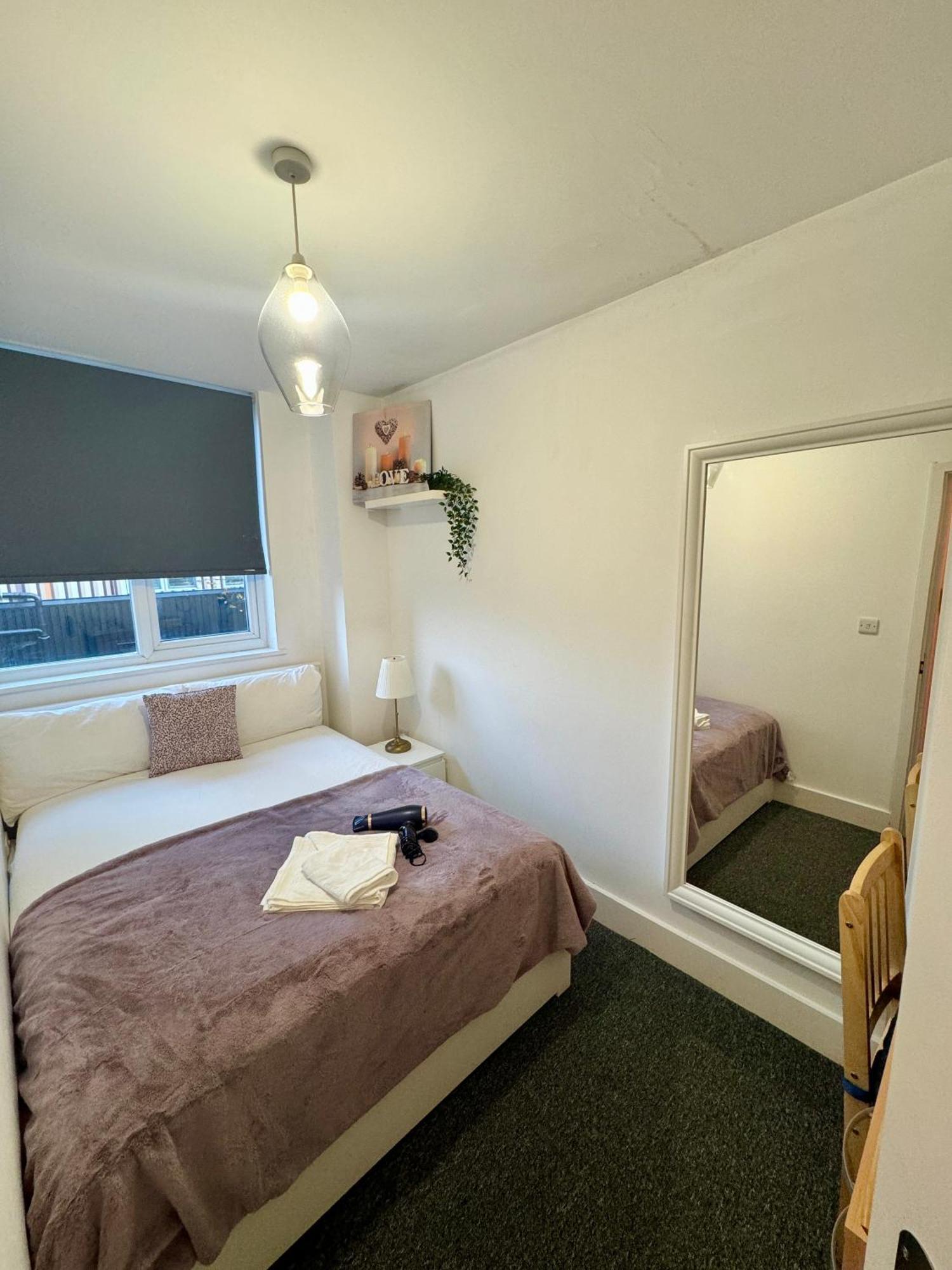 Cosmopolitan Comfort Private Bedrooms In Euston 106 Лондон Экстерьер фото